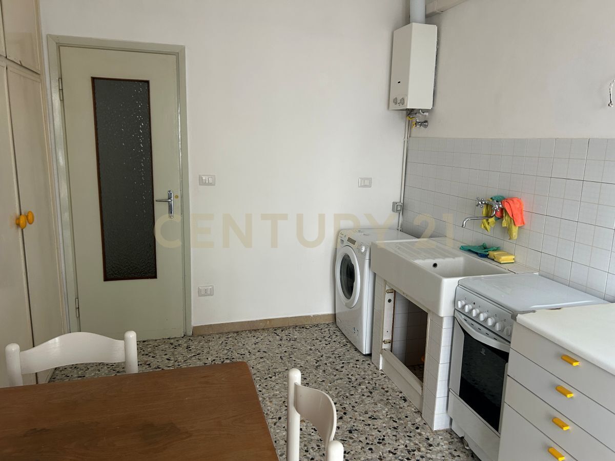 Appartamento con giardino in via pier fortunato calvi 49, Verona