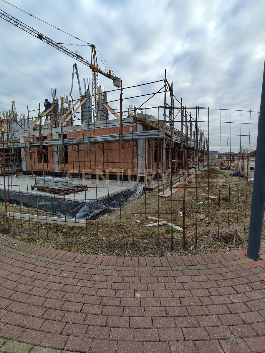 Casa indipendente con giardino in via monte grappa, Belfiore