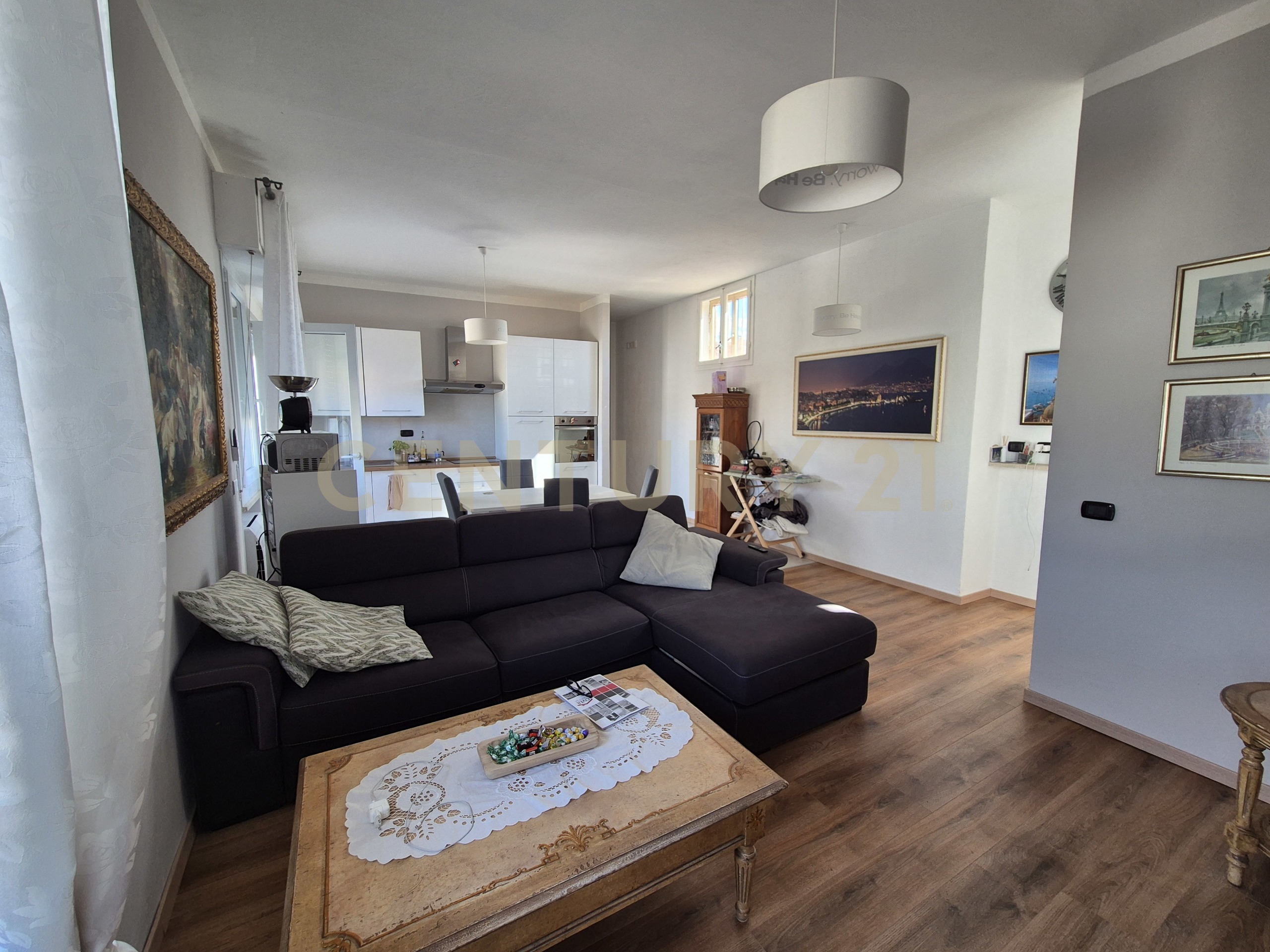 Trilocale in vendita in via vittorio veneto 35, Sorg