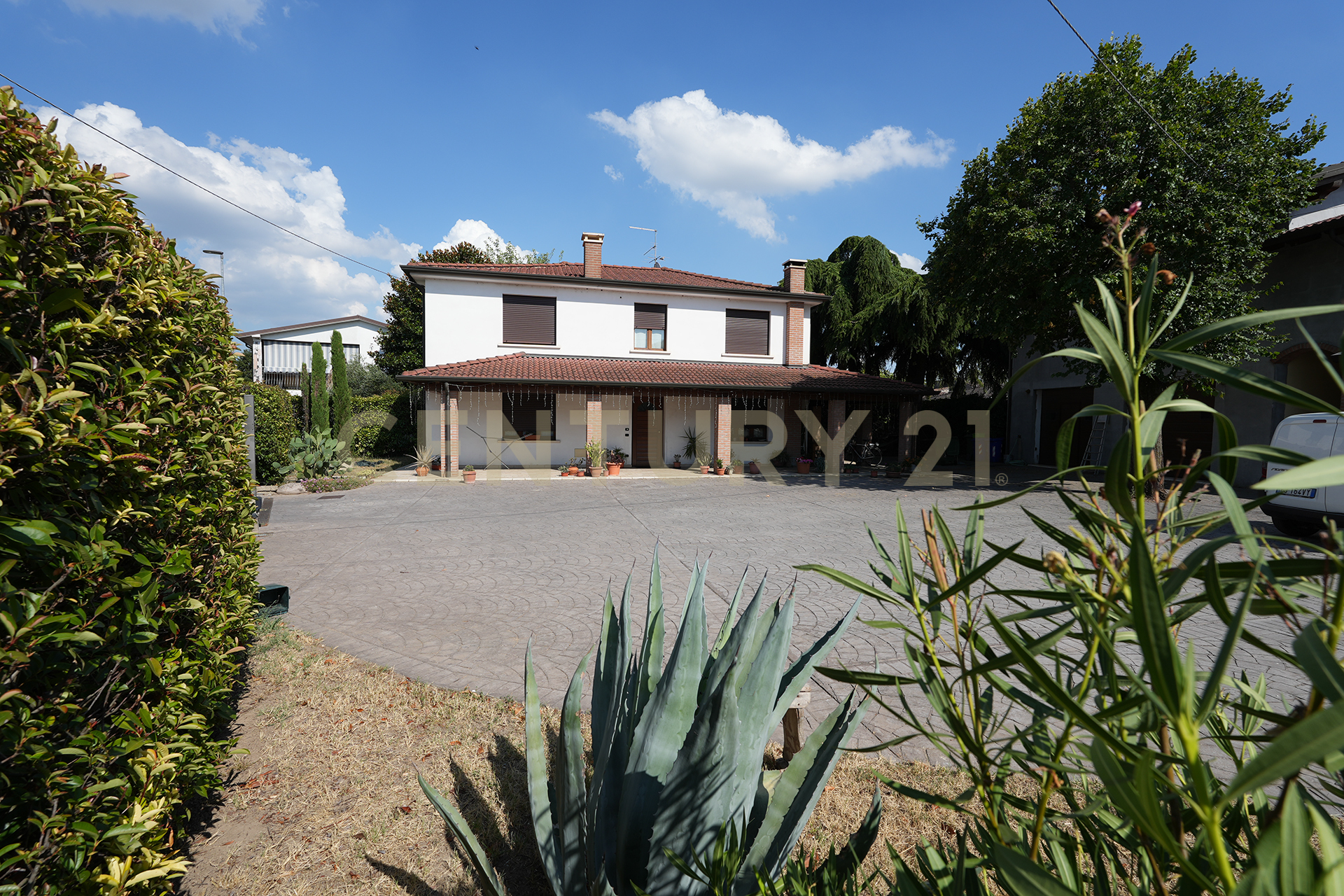 Villa con giardino in via ramo campagnol 3, Cerea