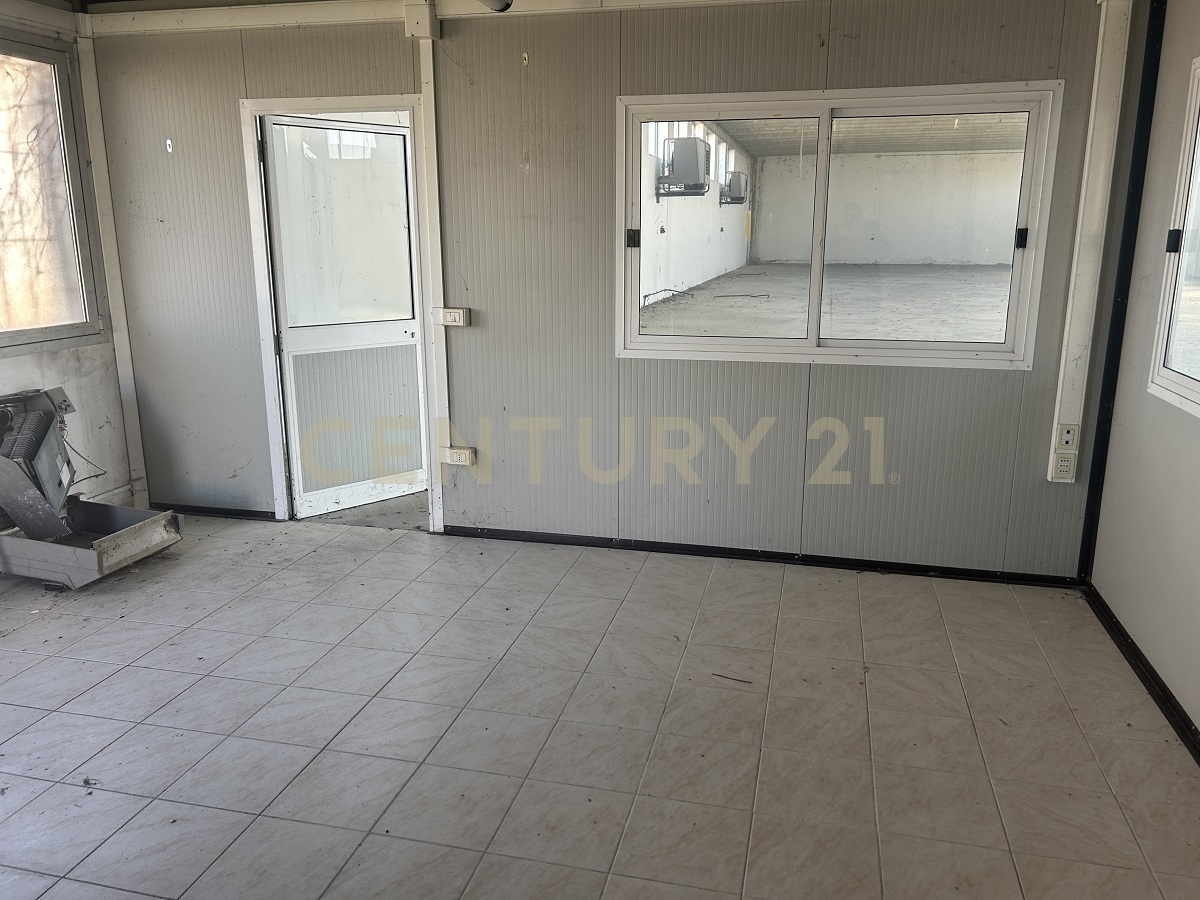 Capannone in affitto in via san pierino, Bovolone