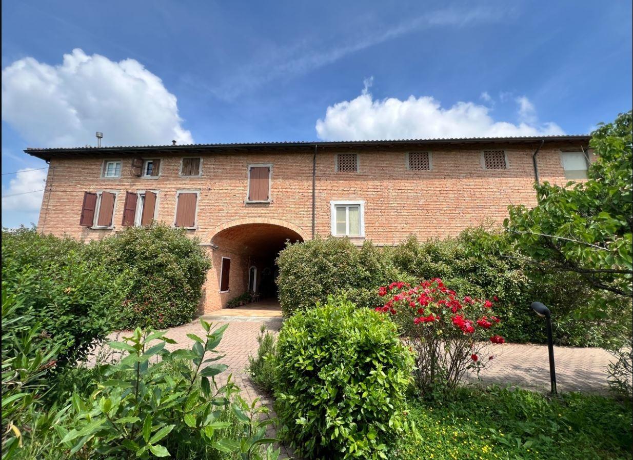 Rustico in vendita a Gattatico