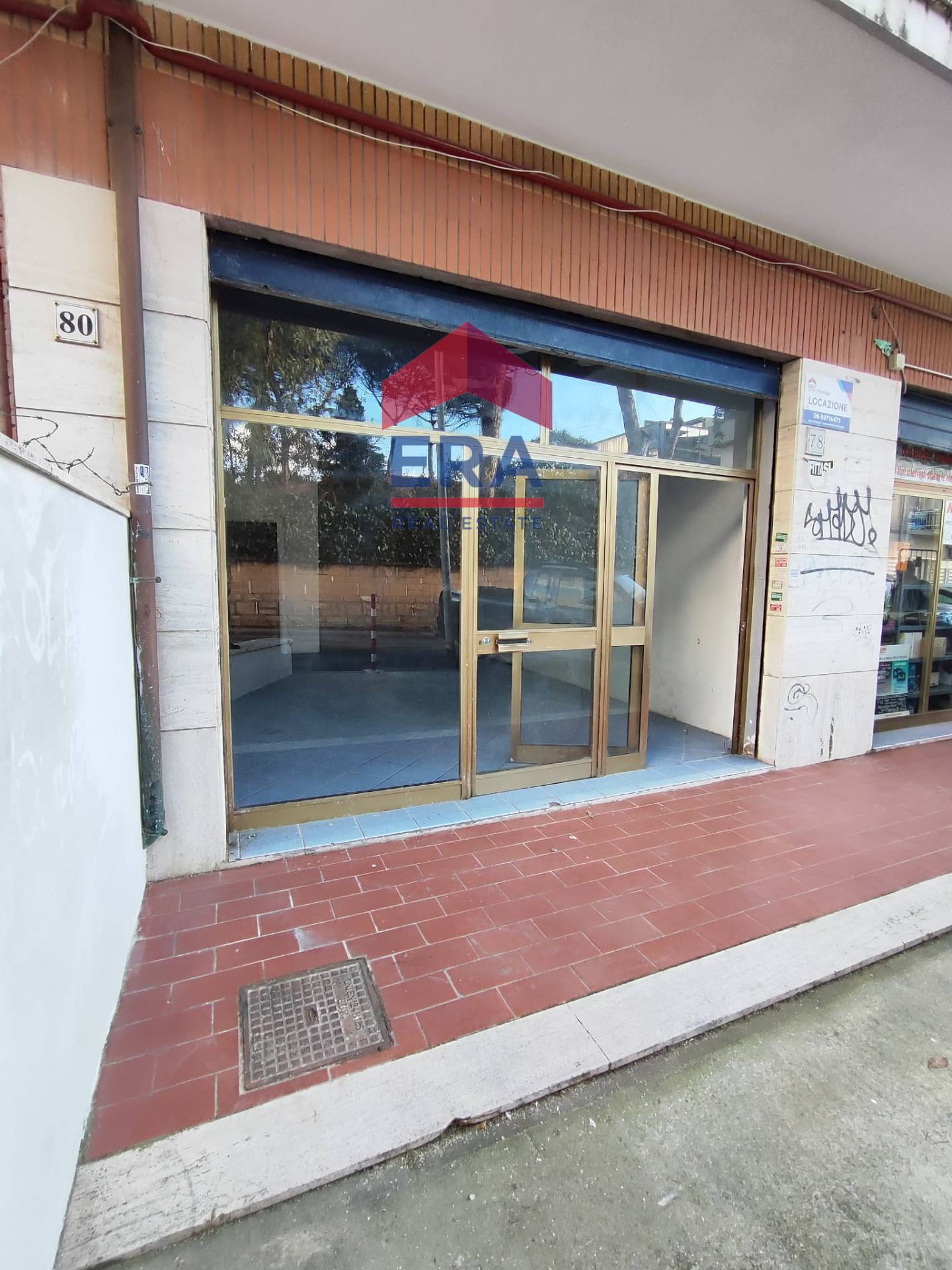 Negozio in affitto a Roma, Dragona