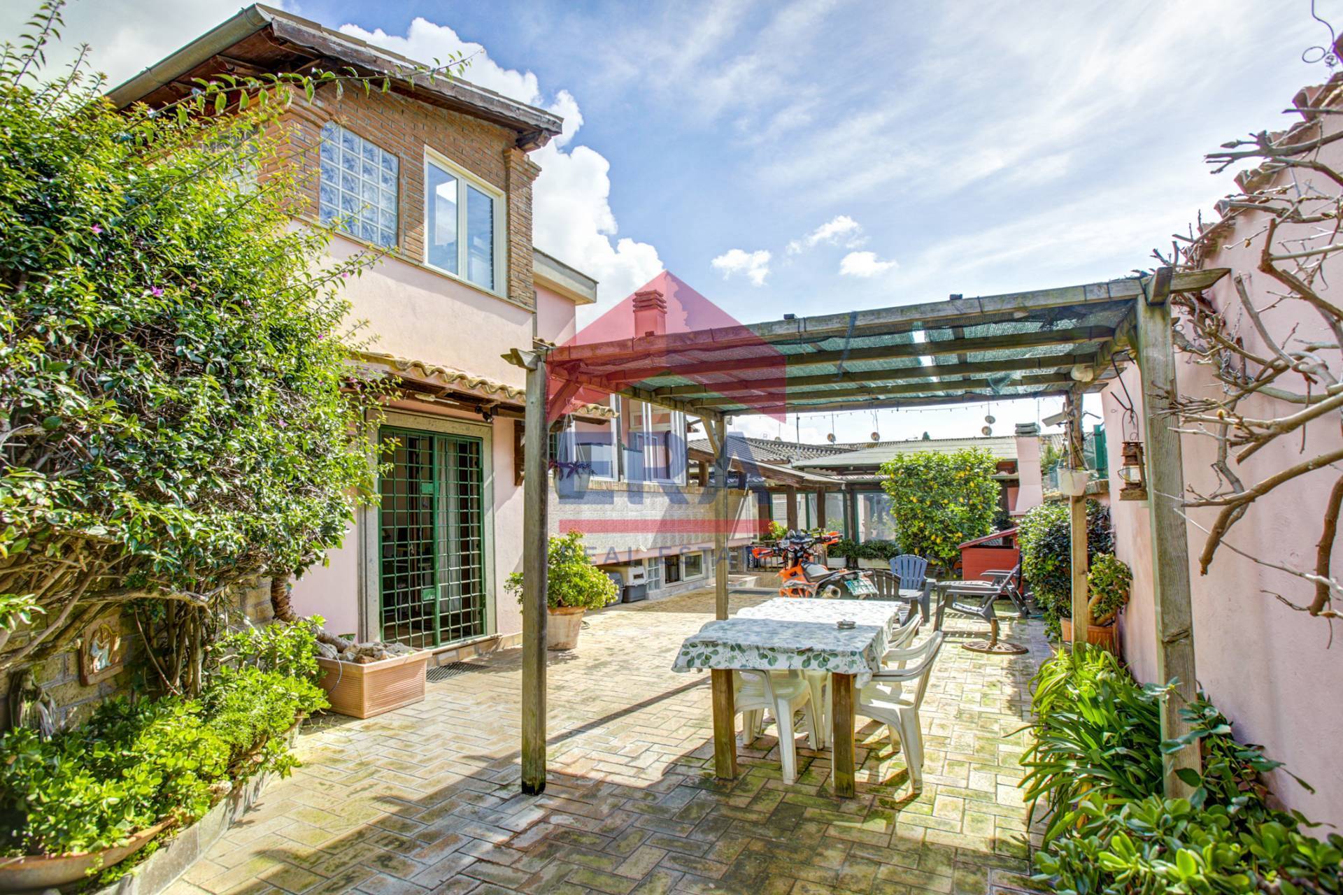 Villa a schiera in vendita a Roma, Acilia Vitinia Infernetto Axa Casal Palocco