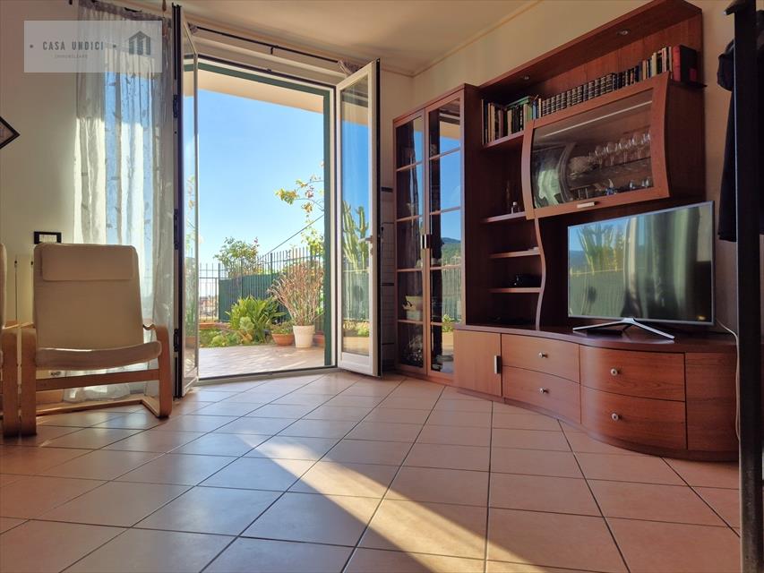 Villa con giardino in via lombardia, Pietra Ligure