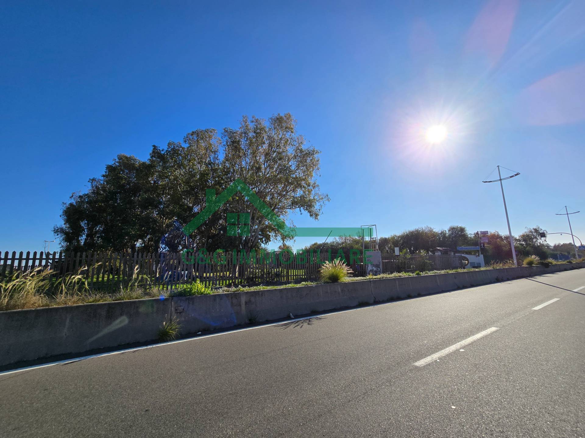 Attivit commerciale in vendita a Catania, Litorale Plaia