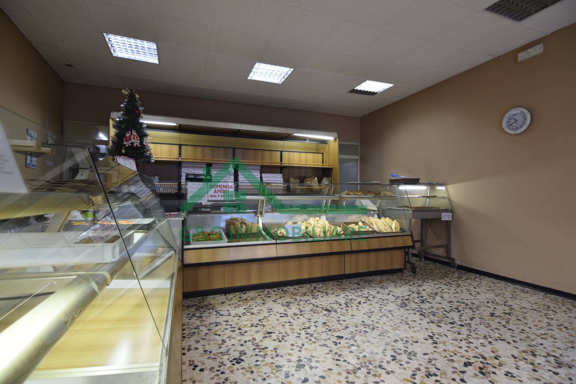 Locale commerciale in vendita a Augusta