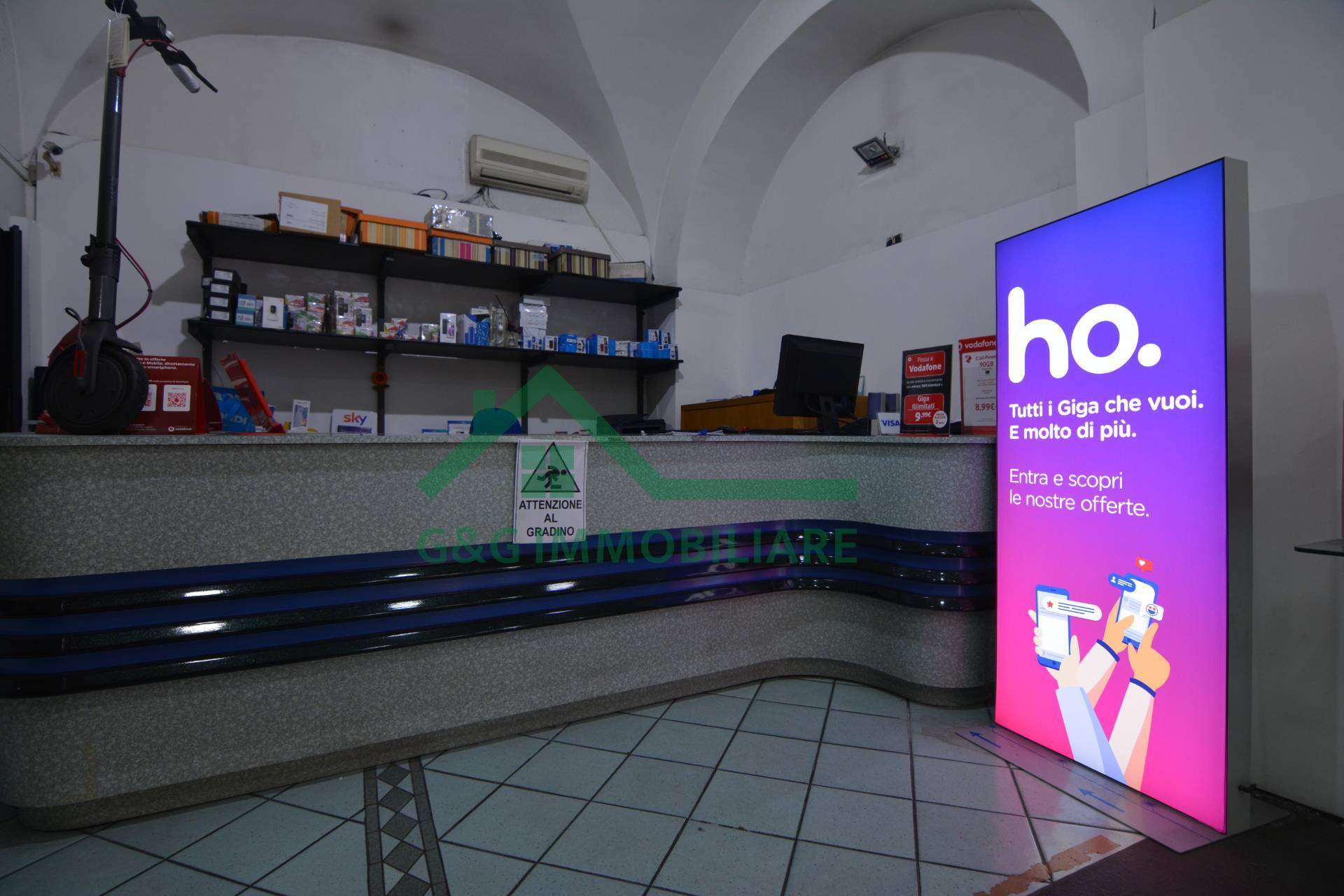 Locale commerciale in vendita a Catania, Zona semicentro