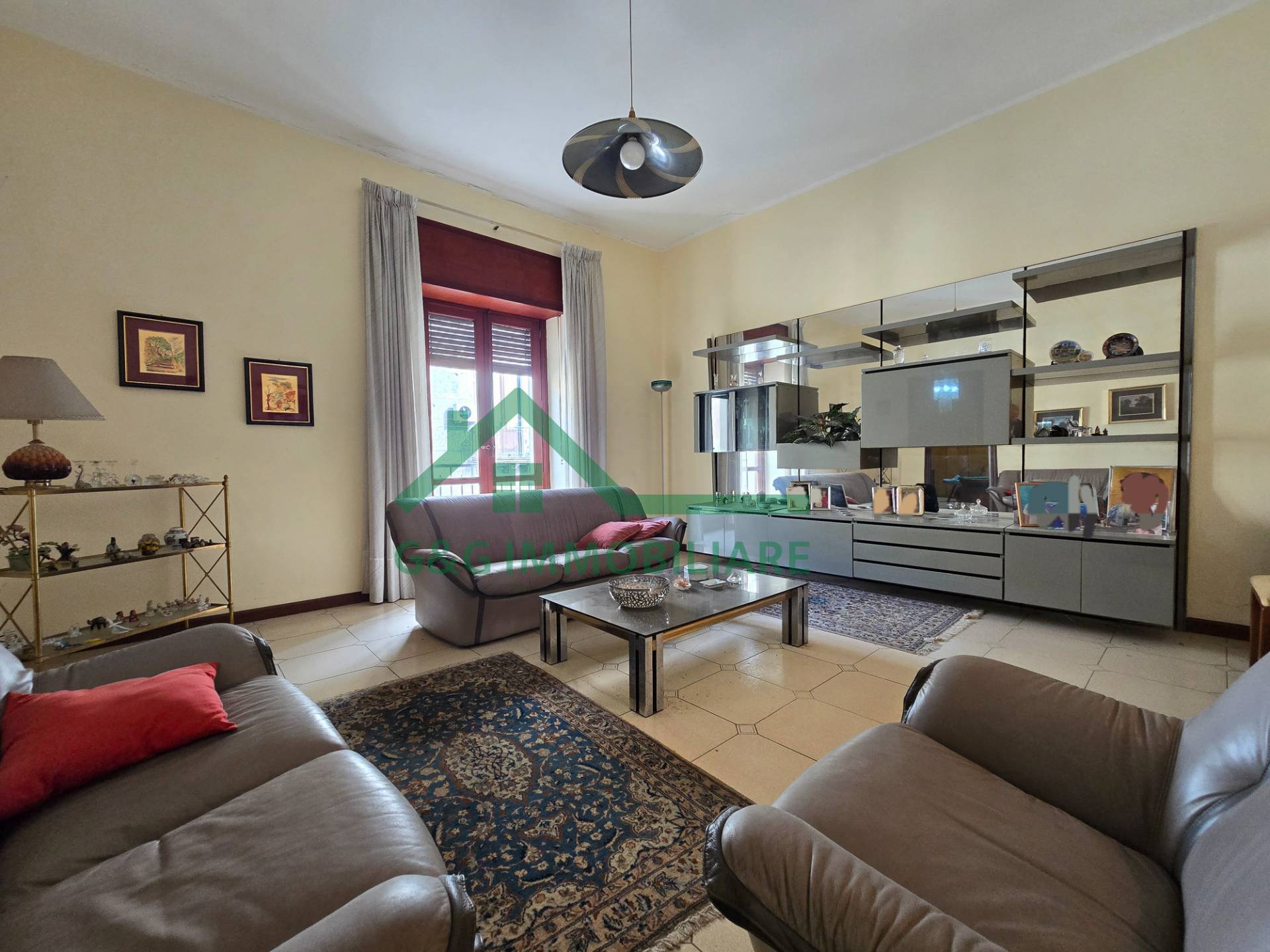 Appartamento Quadrilocale in vendita a Catania, Zona semicentro