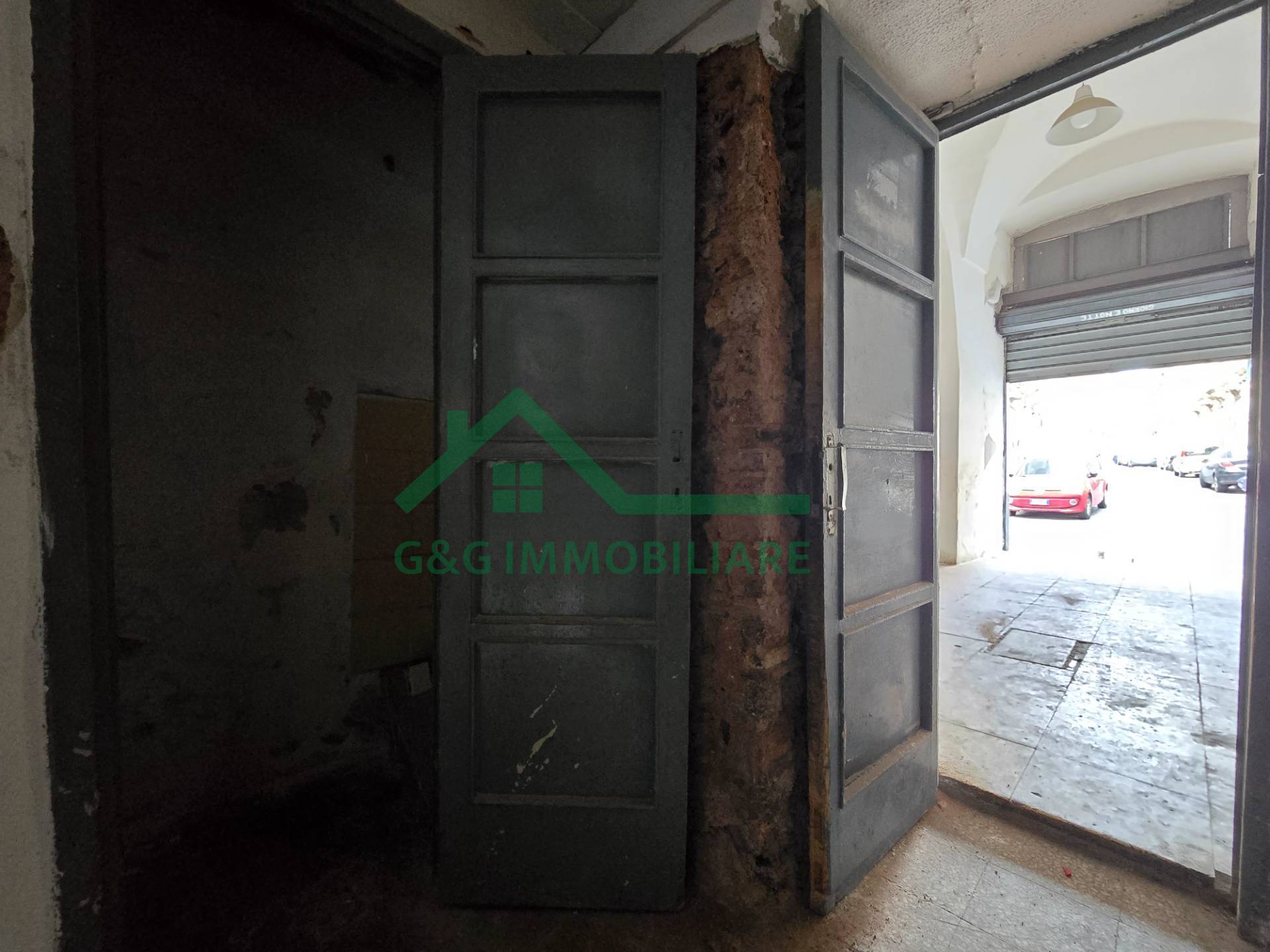 Box o garage in affitto a Catania, Zona semicentro