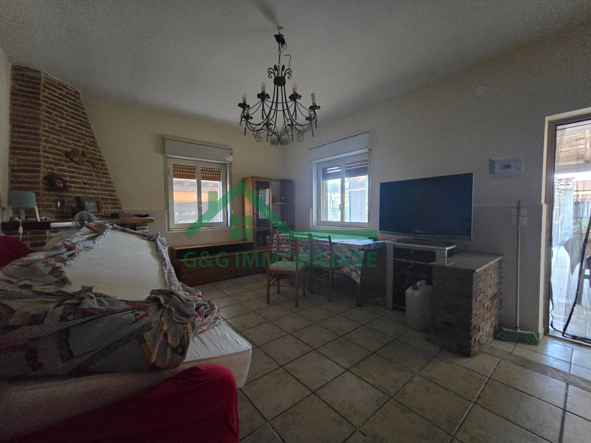 Casa singola in vendita a Catania, Villaggio Azzurro