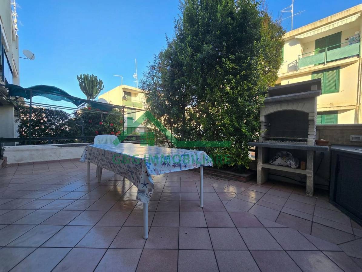 Zona mare - Appartamento in vendita a Augusta