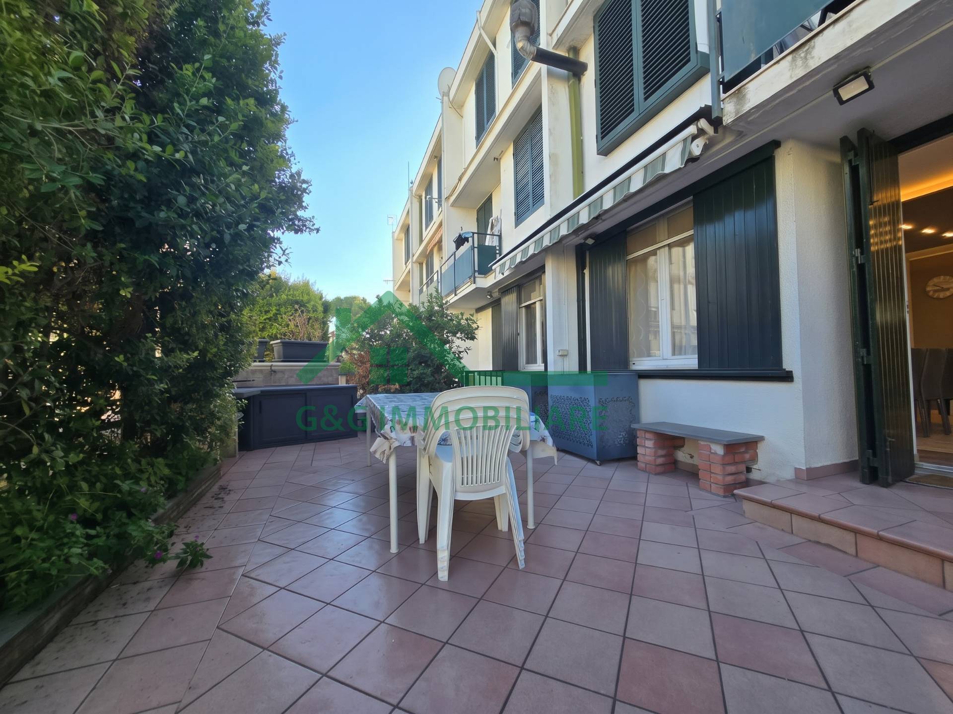 Zona mare - Appartamento in vendita a Augusta