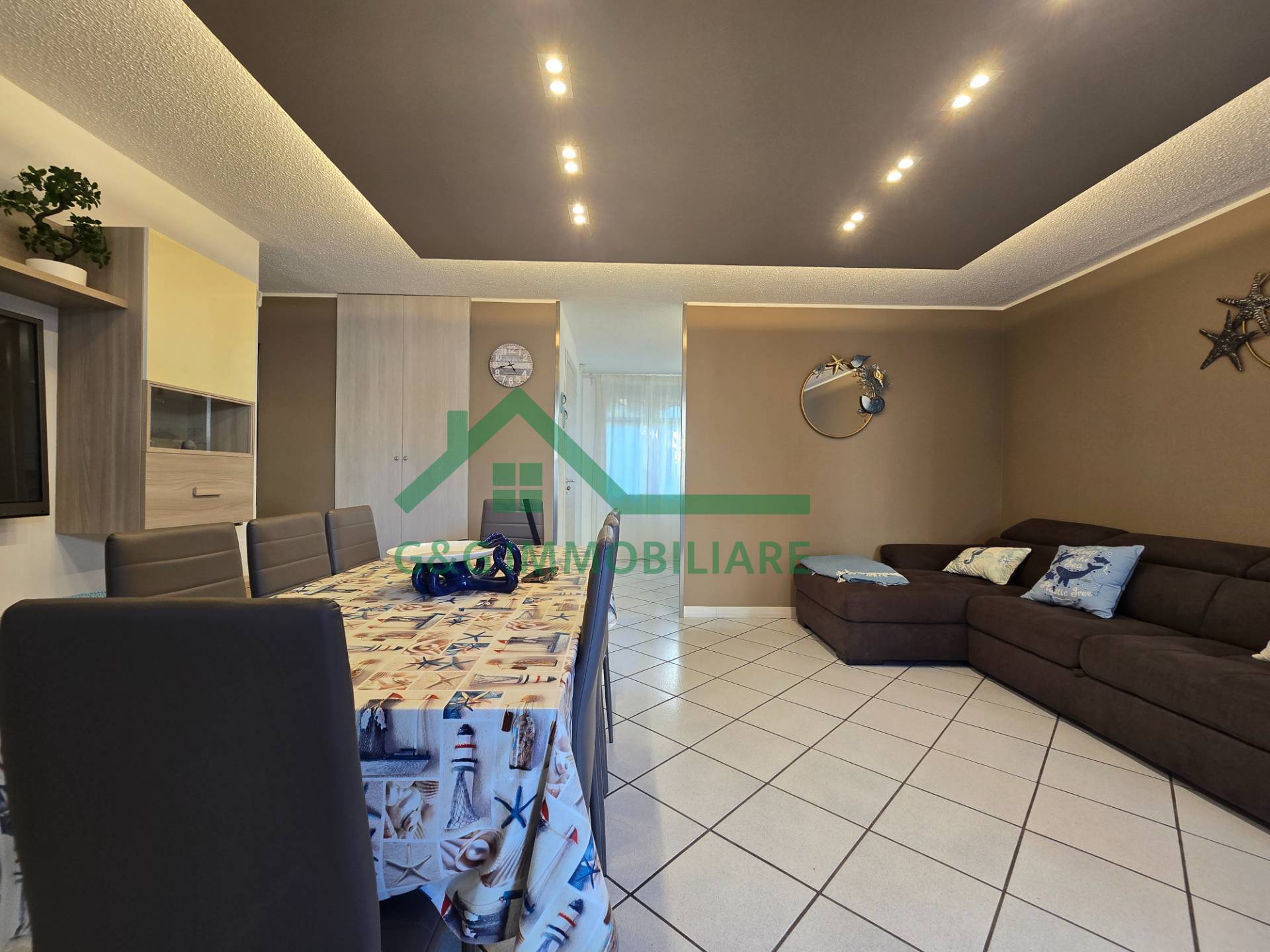 Zona mare - Appartamento in vendita a Augusta