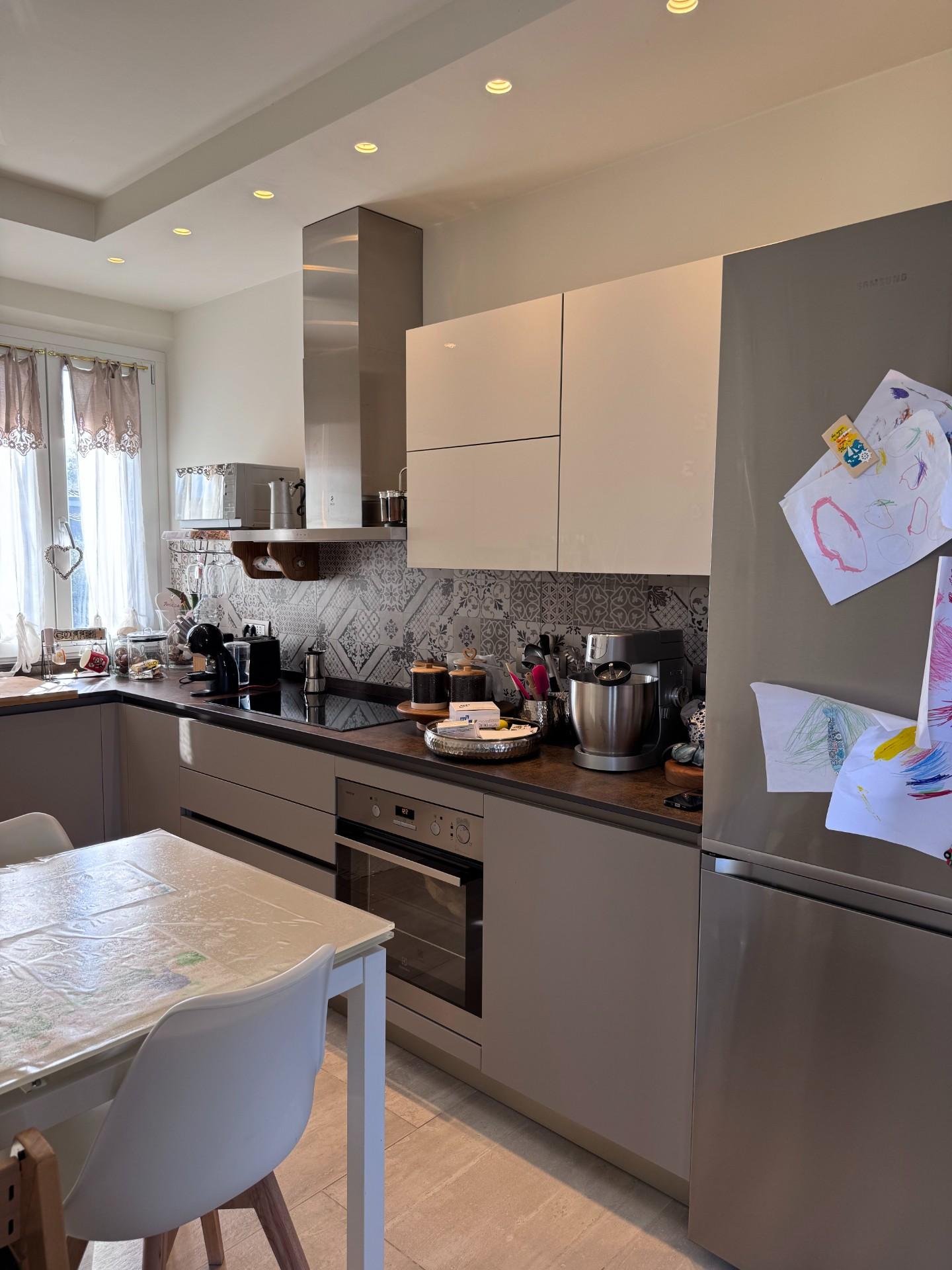 Casa indipendente con giardino, Massa ronchi