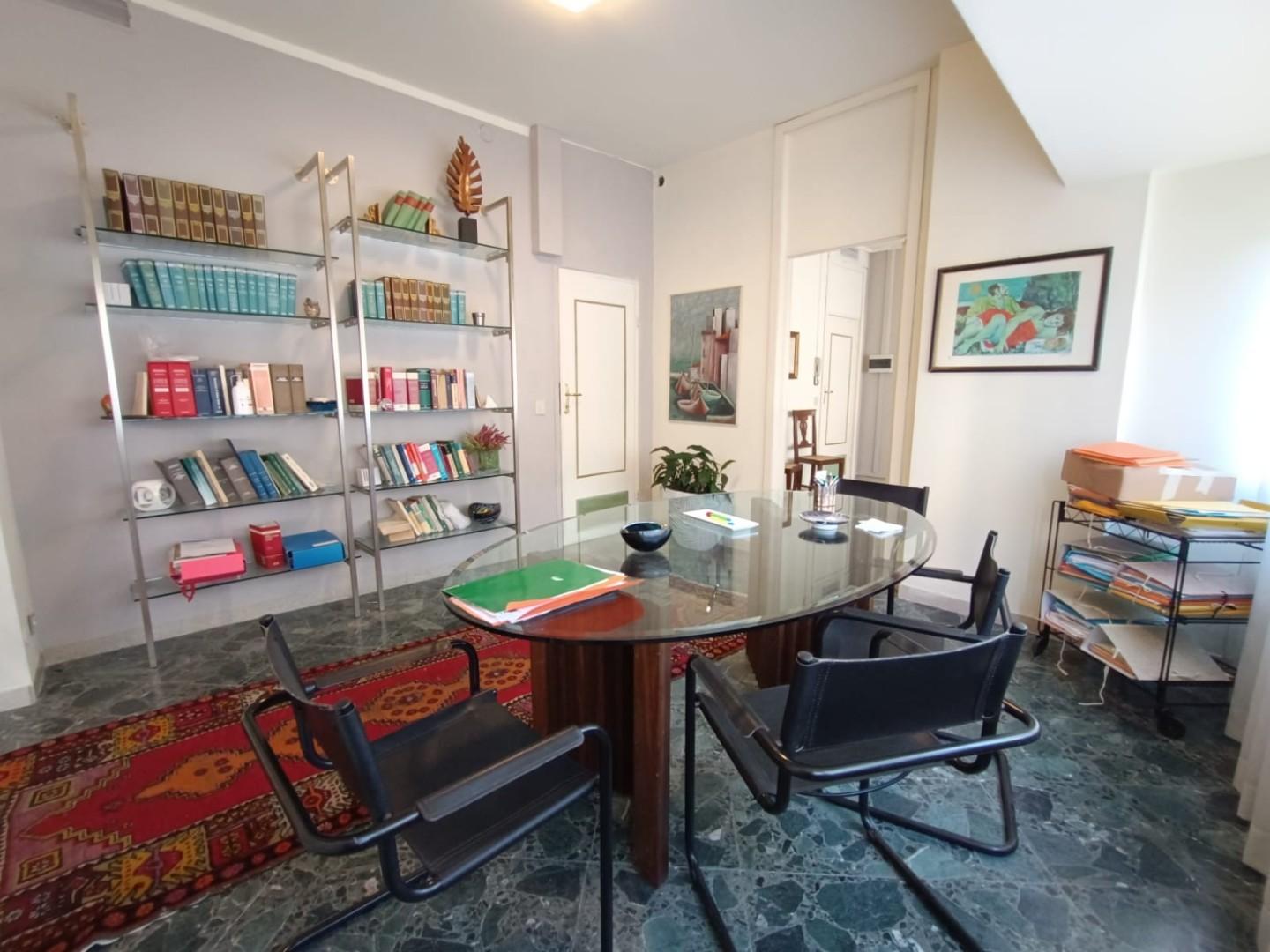 Ufficio in affitto, Massa centro storico