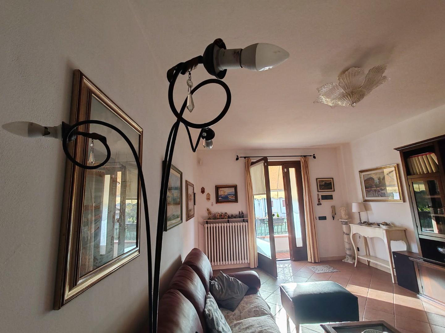 Appartamento con giardino a Massa