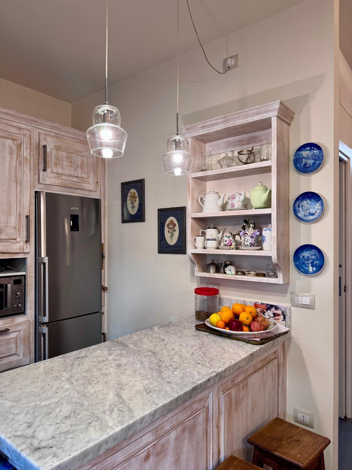 Villa con giardino, Massa capaccola