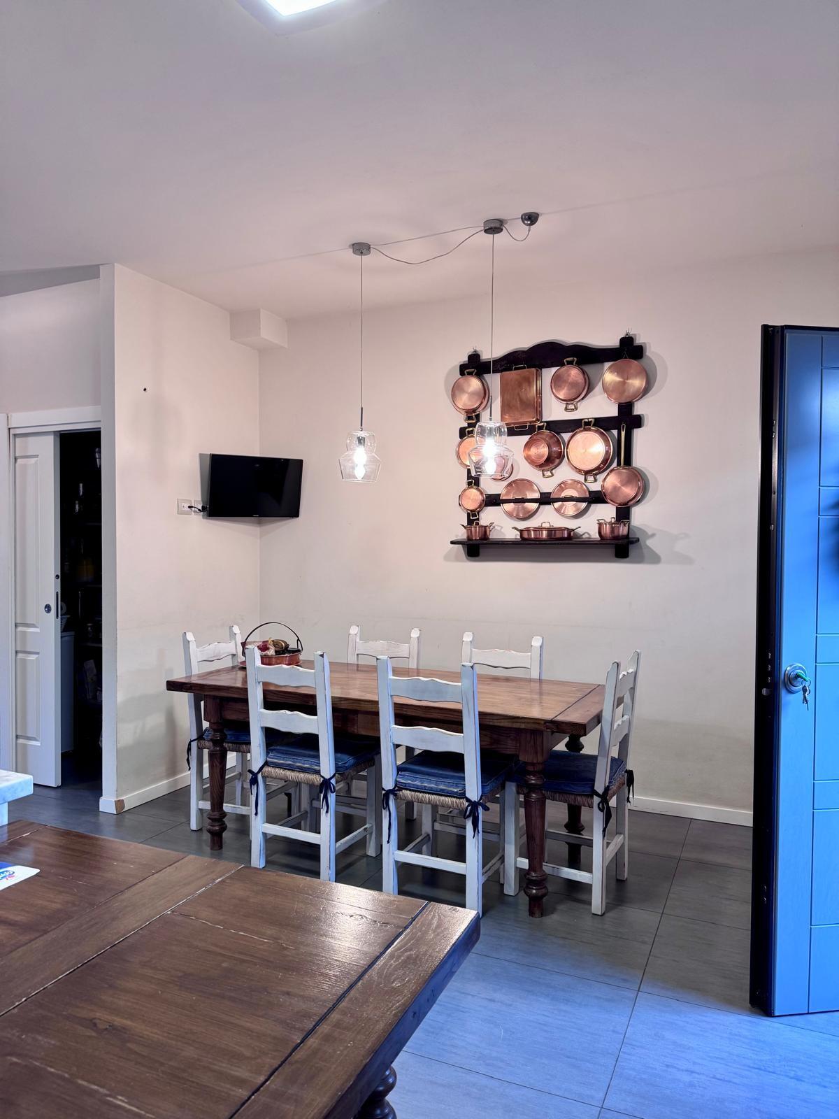 Villa con giardino, Massa capaccola