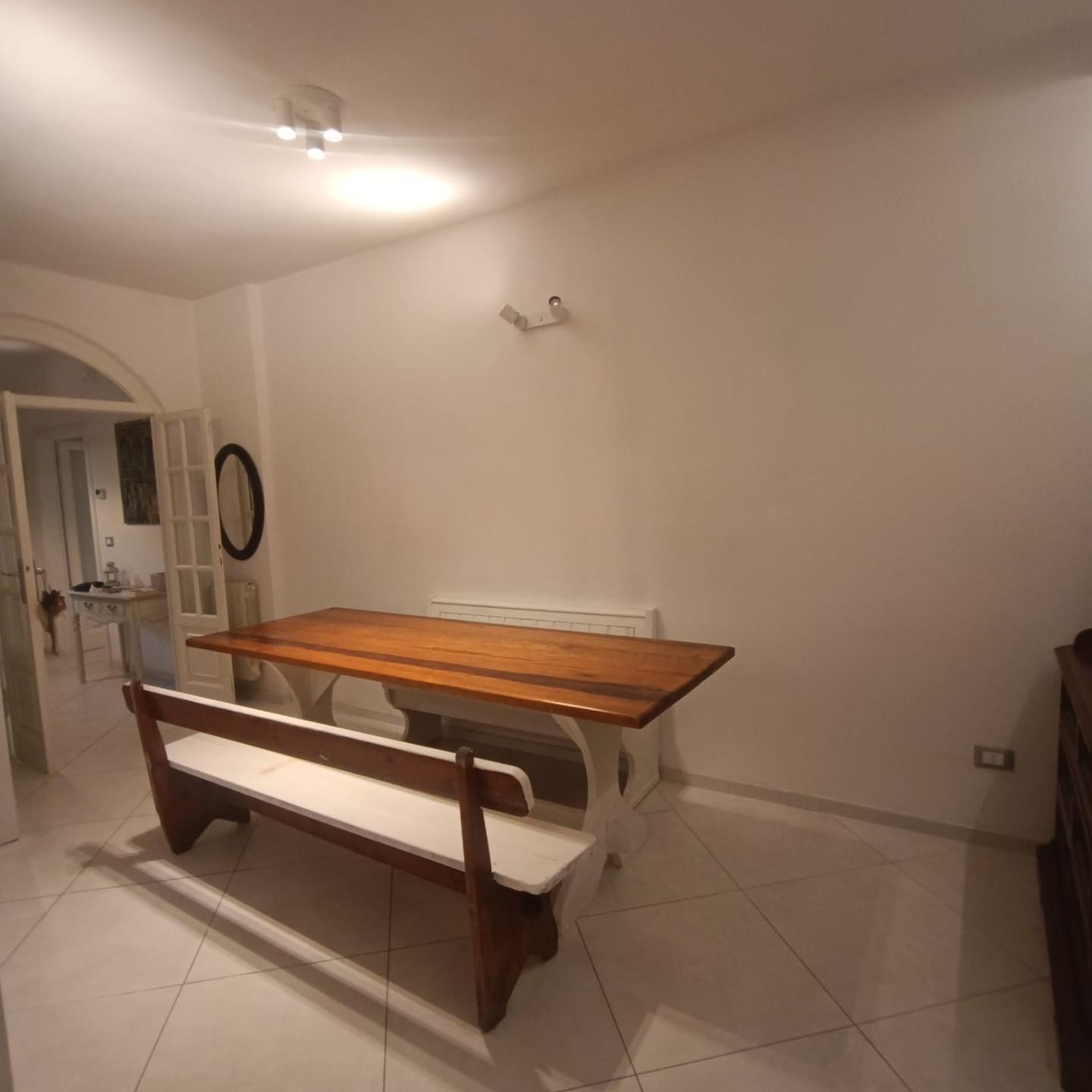 Casa indipendente arredata in affitto, Massa capaccola