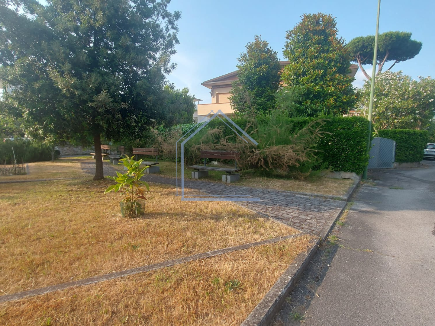 Quadrilocale in vendita, Camaiore lido di