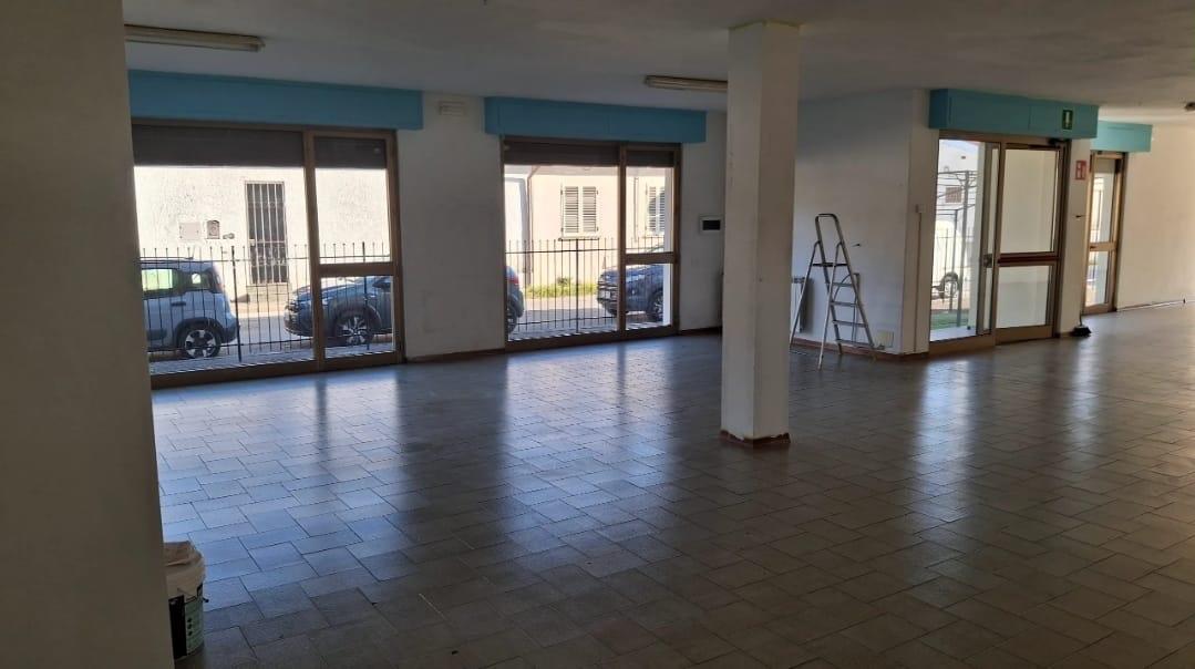 Ufficio in vendita a Viareggio
