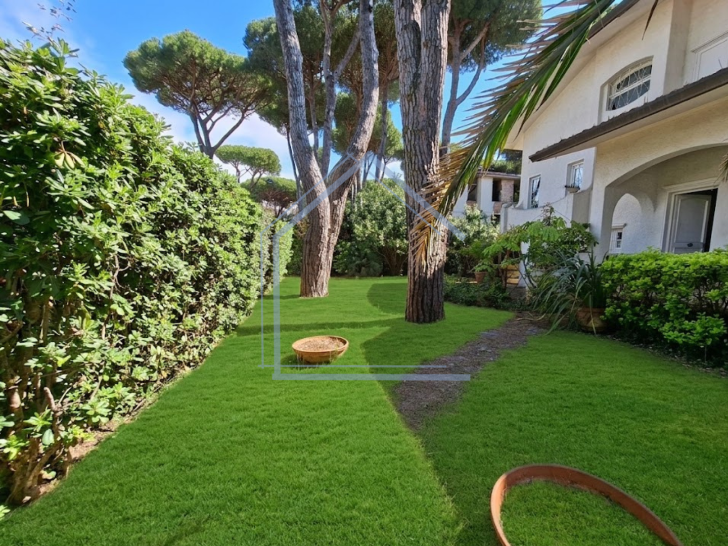 Villa Bifamiliare con giardino, Camaiore lido di