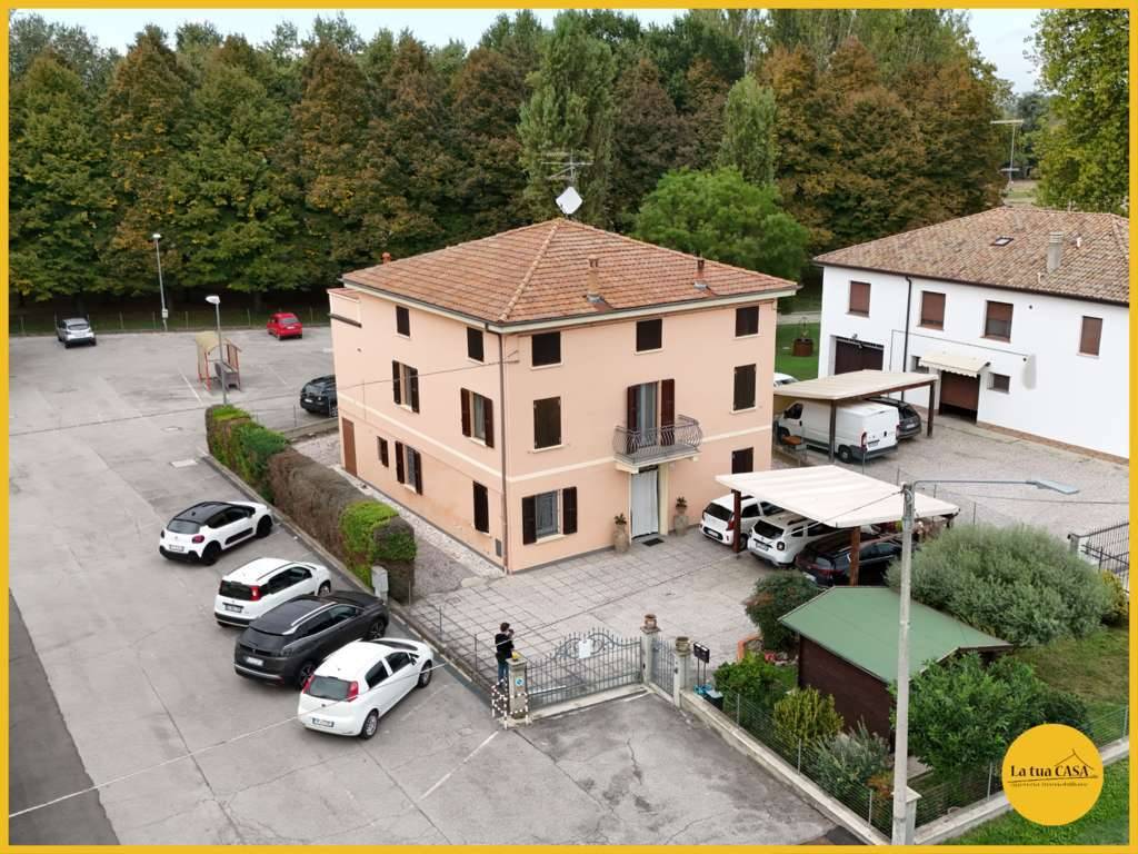 Villette a schiera in vendita a Molinella