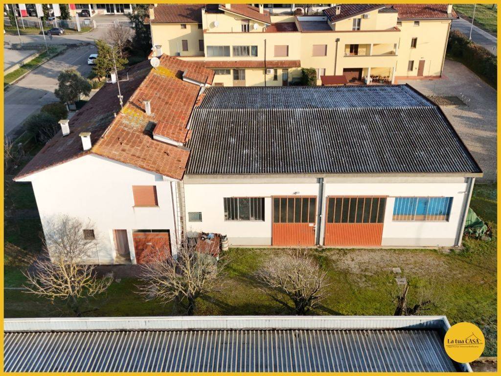 Villette a schiera in vendita a Molinella