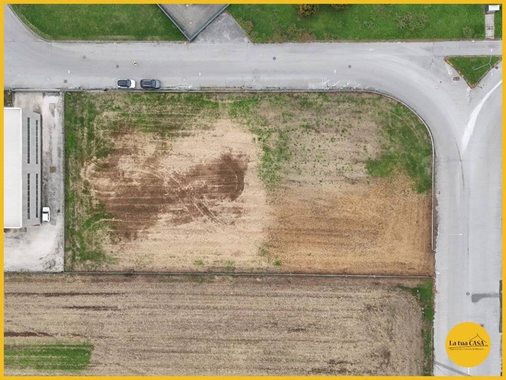 Terreno edificabile in vendita a Molinella