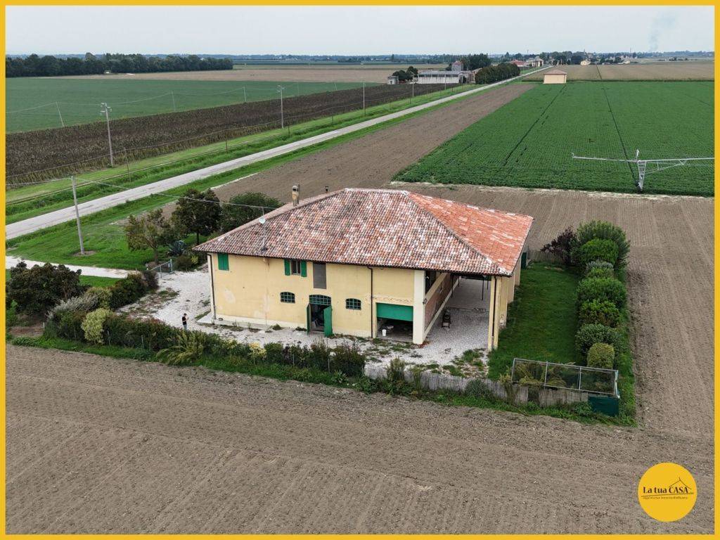 Casa indipendente in affitto a Molinella, Marmorta