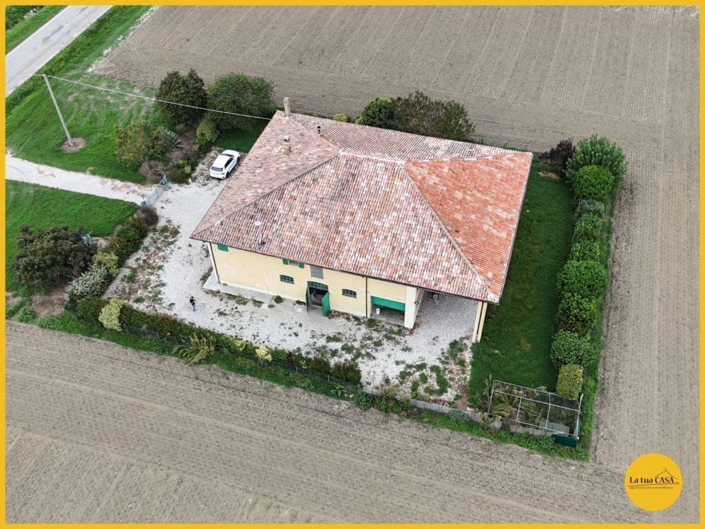 Casa indipendente in affitto a Molinella, Marmorta