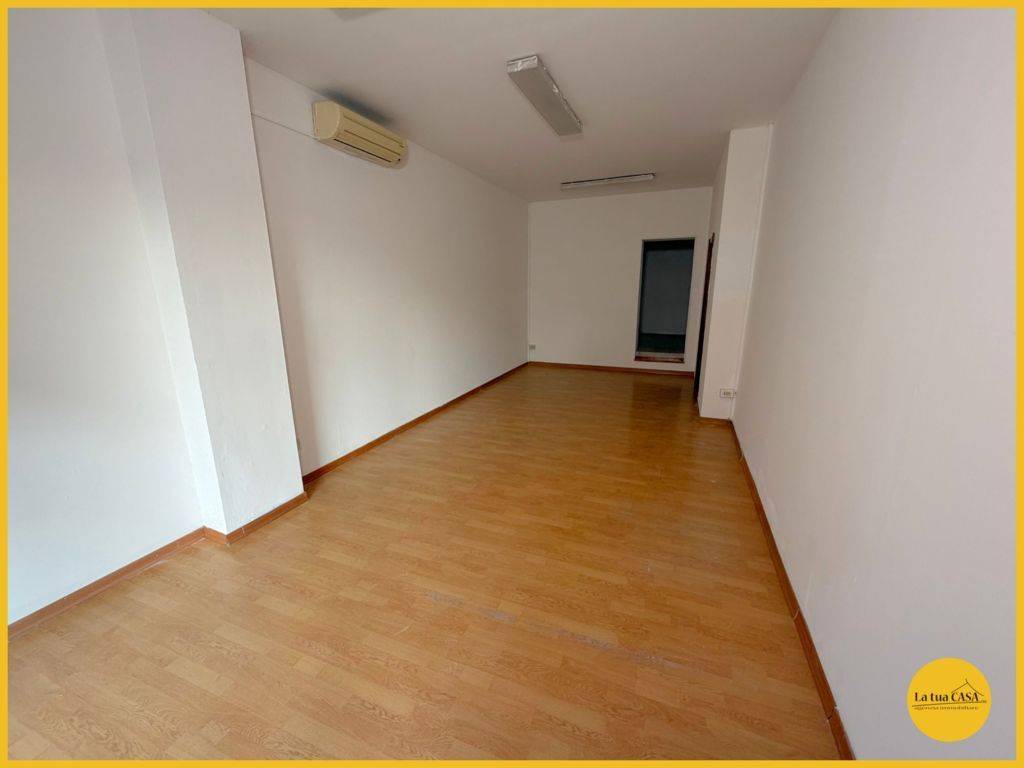 Locale commerciale in affitto a Molinella