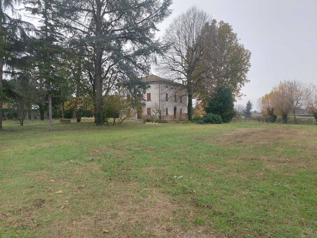 Villa in vendita a Molinella, San Pietro Capofiume