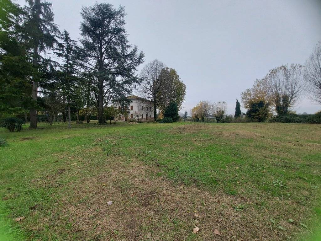 Villa in vendita a Molinella, San Pietro Capofiume