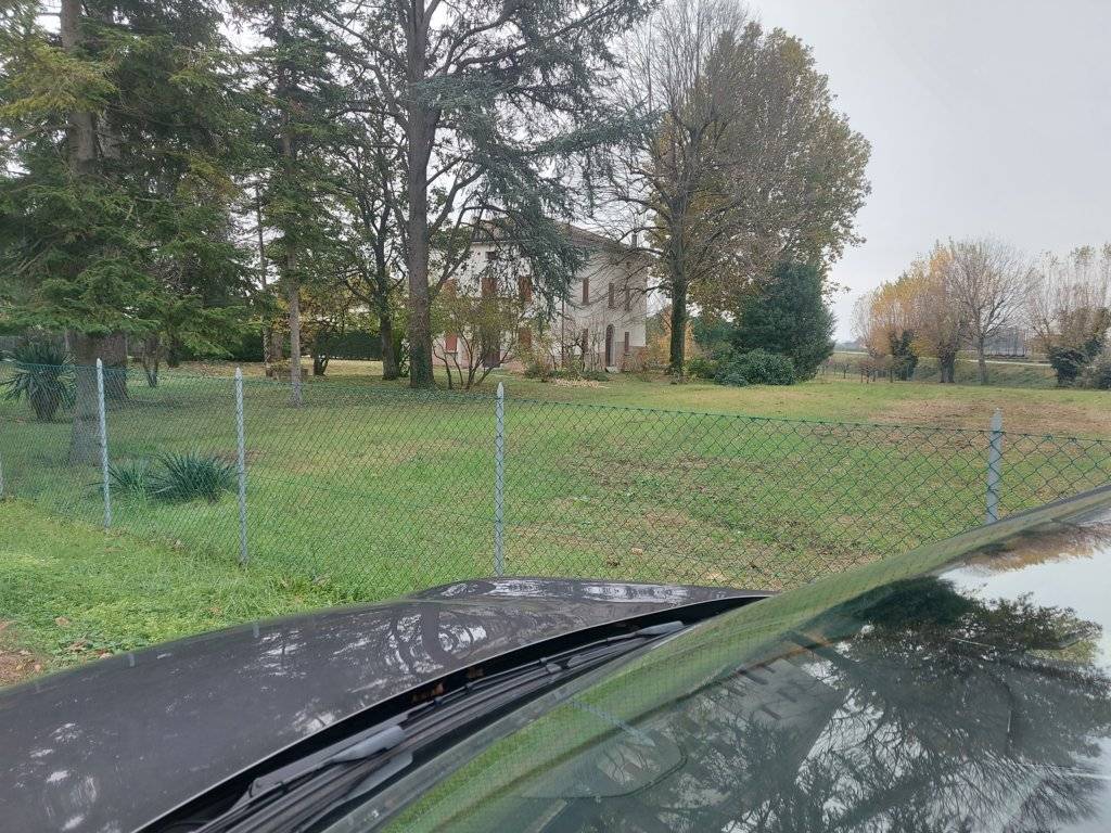 Villa in vendita a Molinella, San Pietro Capofiume