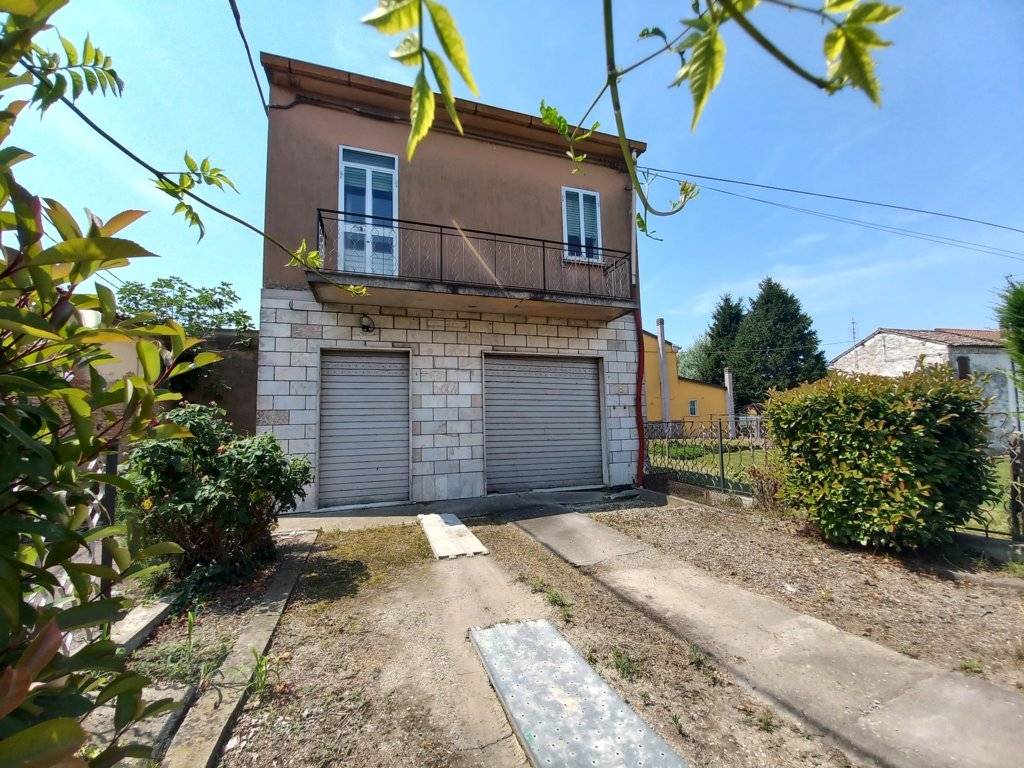Casa indipendente in vendita a Ferrara