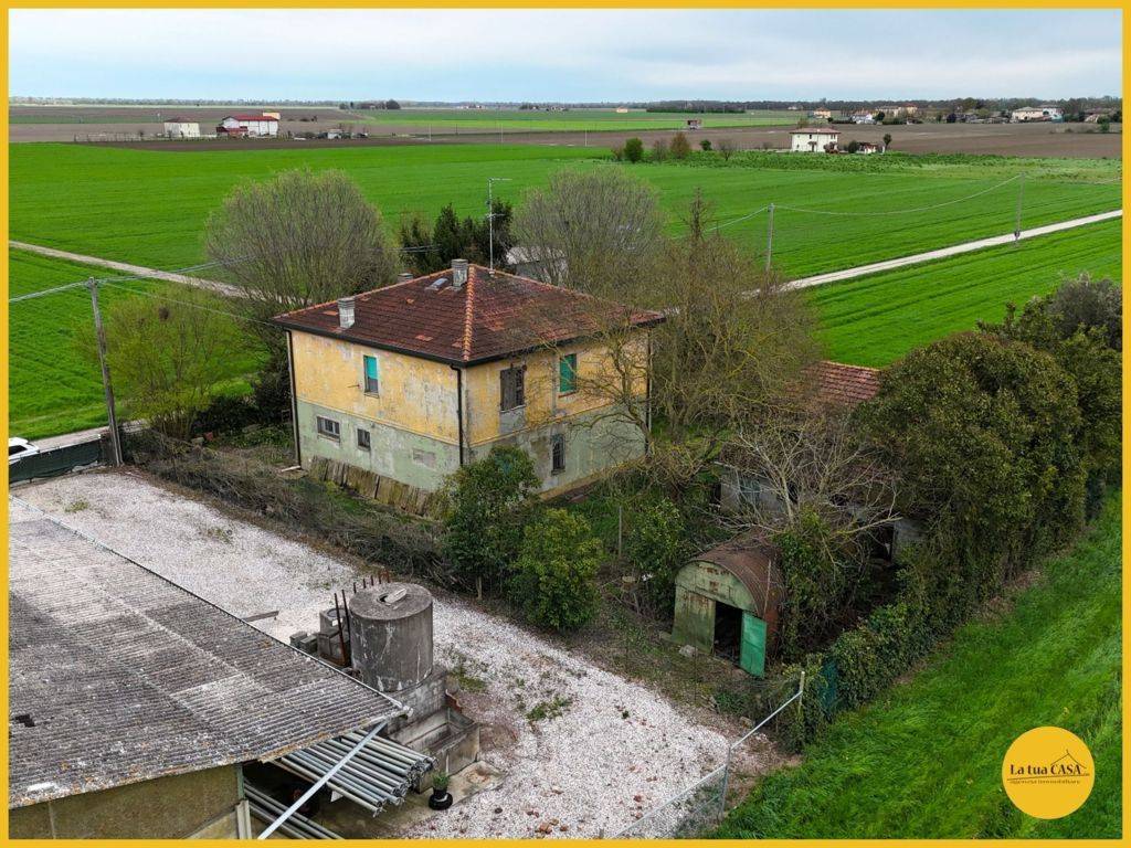 Casa indipendente in vendita a Molinella, Marmorta