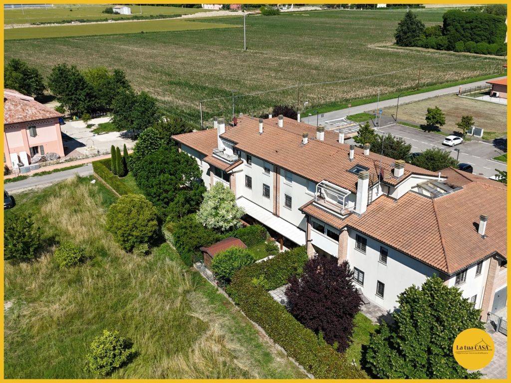 Appartamento in vendita a Budrio, Mezzolara