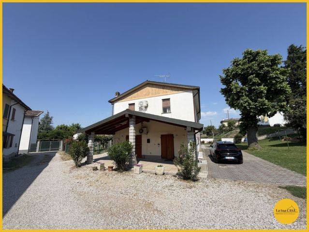 Villette a schiera in vendita a Molinella