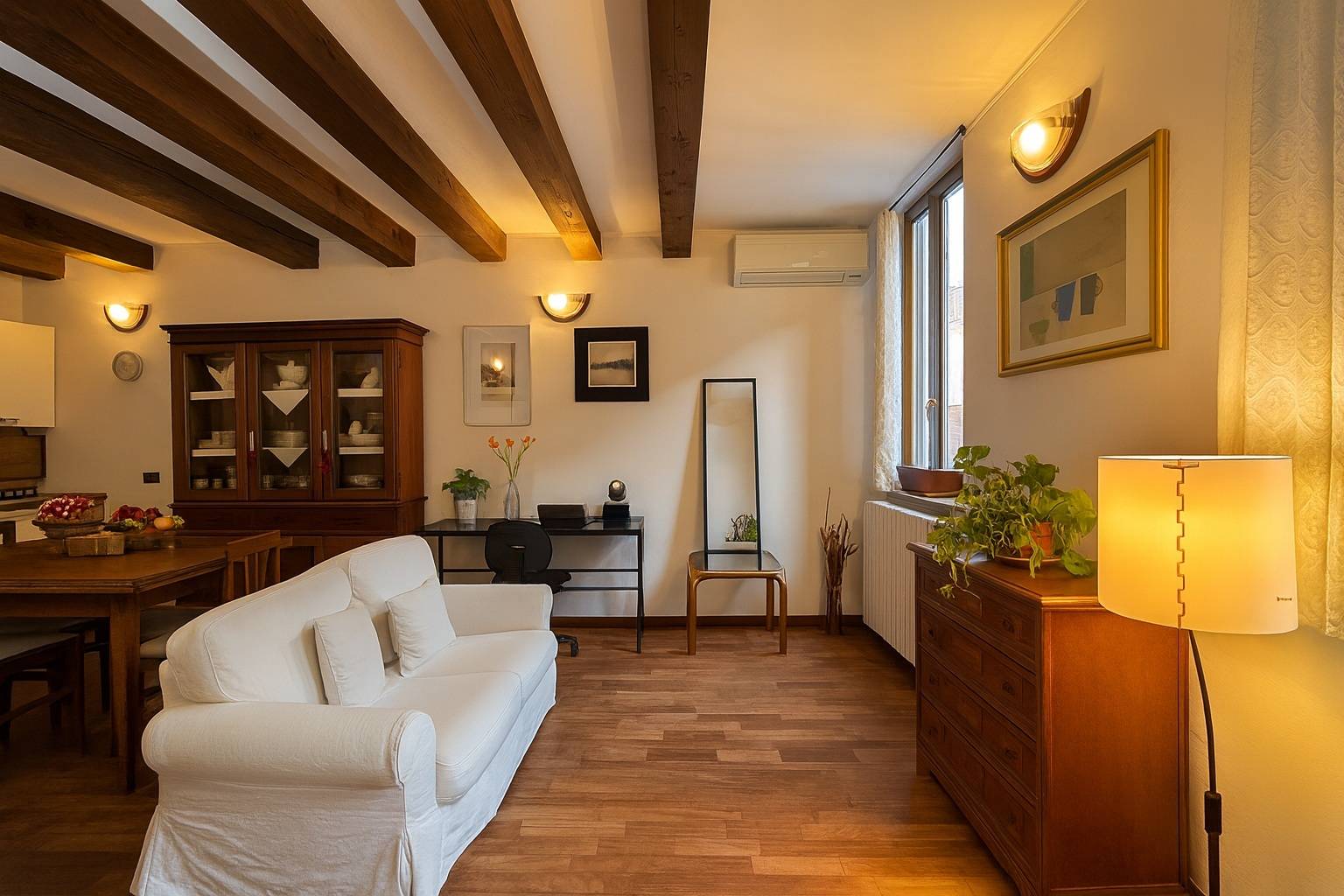 Appartamento in affitto a Ferrara, Centro storico