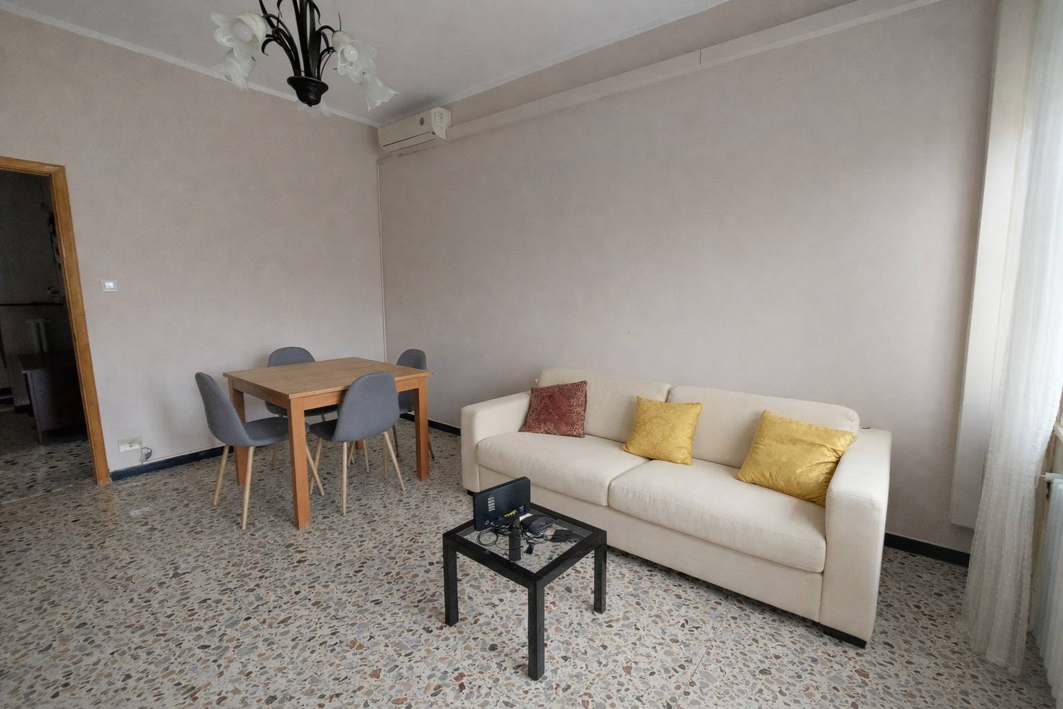 Appartamento in affitto a Ferrara, Entro Mura