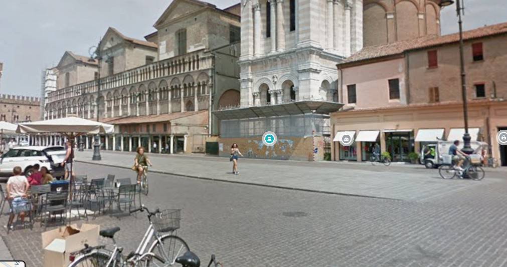 Attivit commerciale in vendita a Ferrara, Centro storico