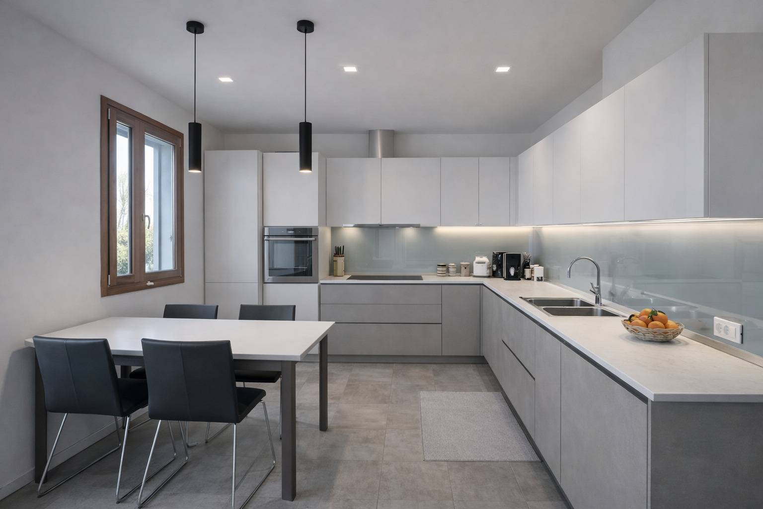 Appartamento in vendita a Ferrara, Entro Mura