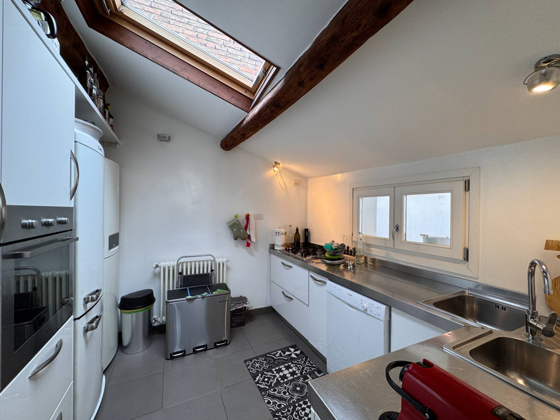 Appartamento in affitto a Ferrara, Centro storico