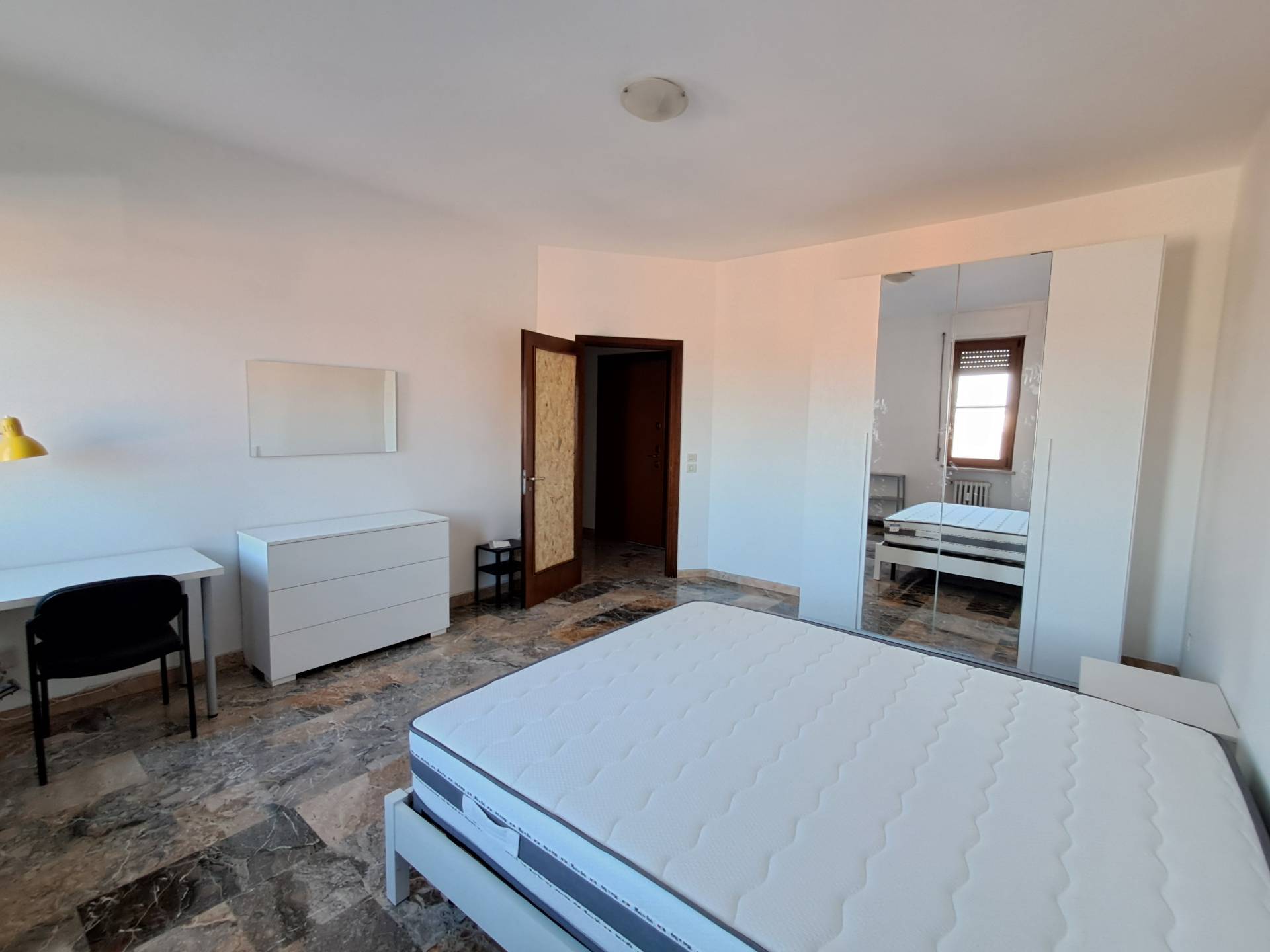 Appartamento in affitto a Ferrara, Entro Mura