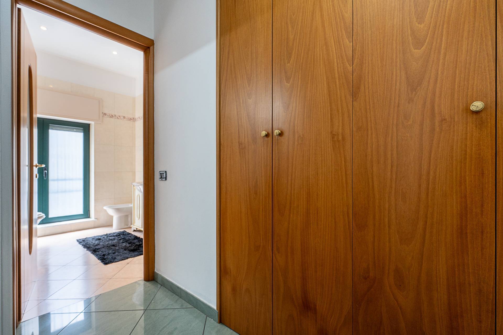 Appartamento in vendita a Torino, Borgata Vittoria