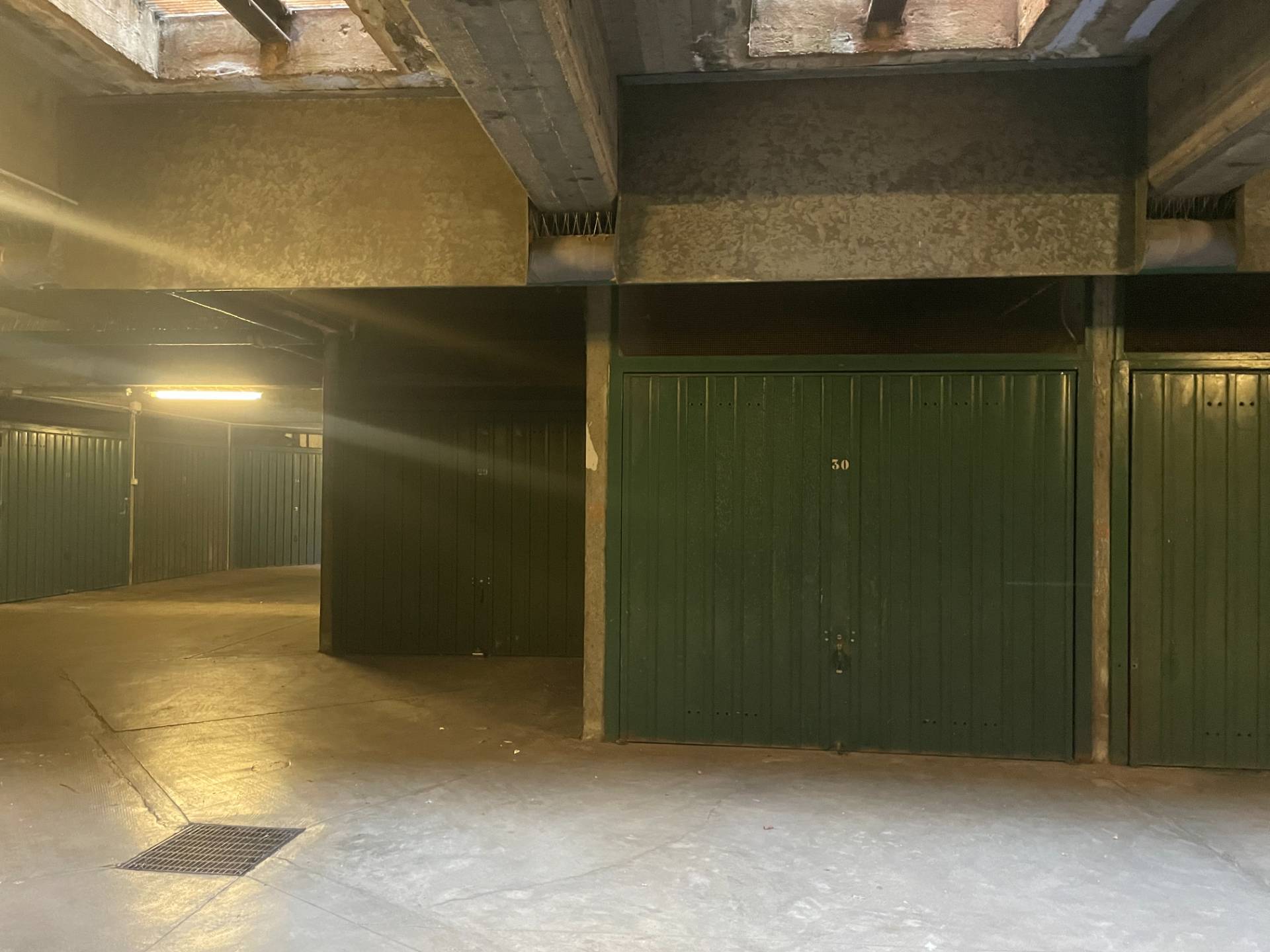 Box o garage in affitto a Torino, Barriera Milano
