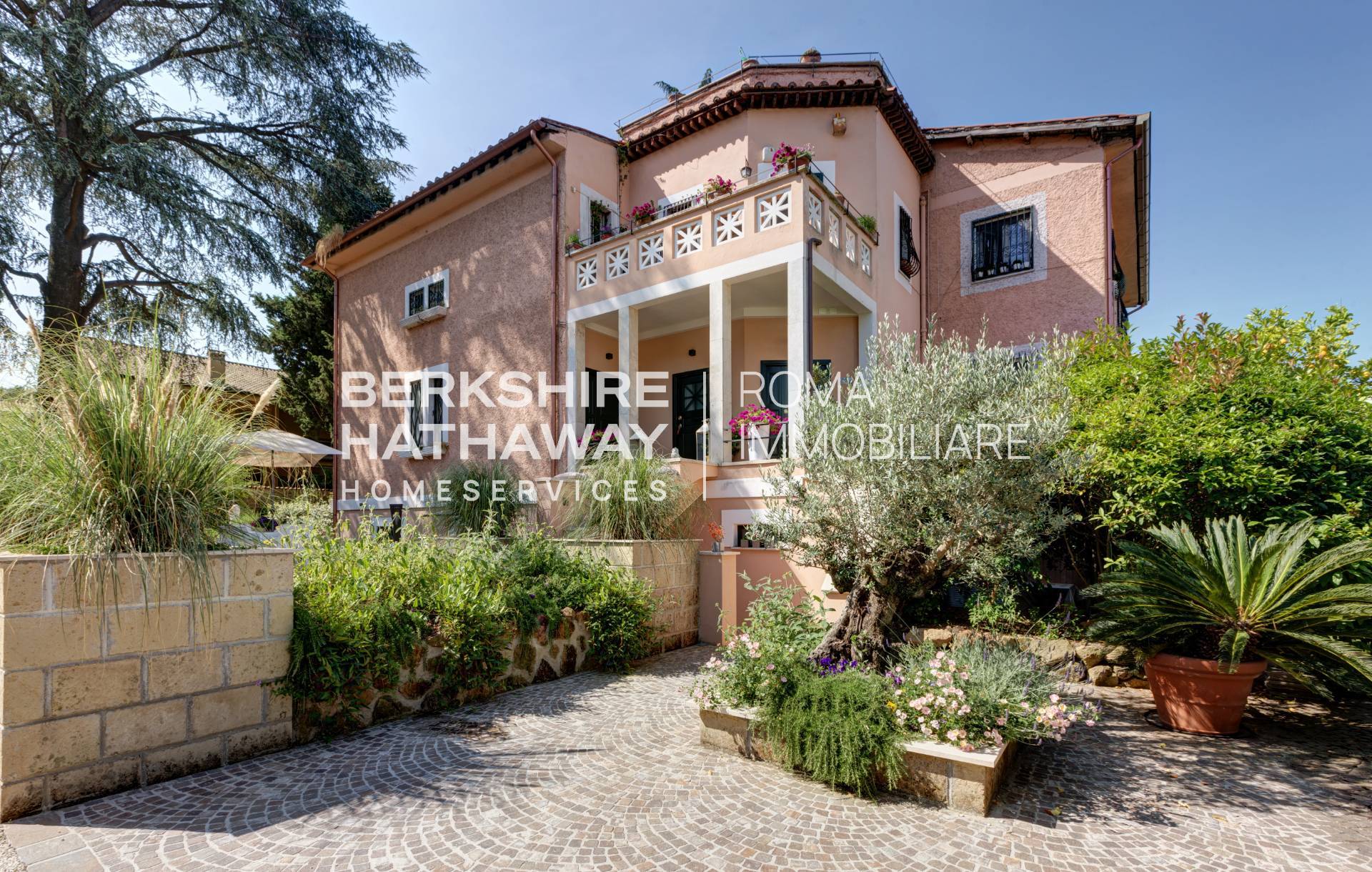 Villa in vendita a Roma, Appio Pignatelli