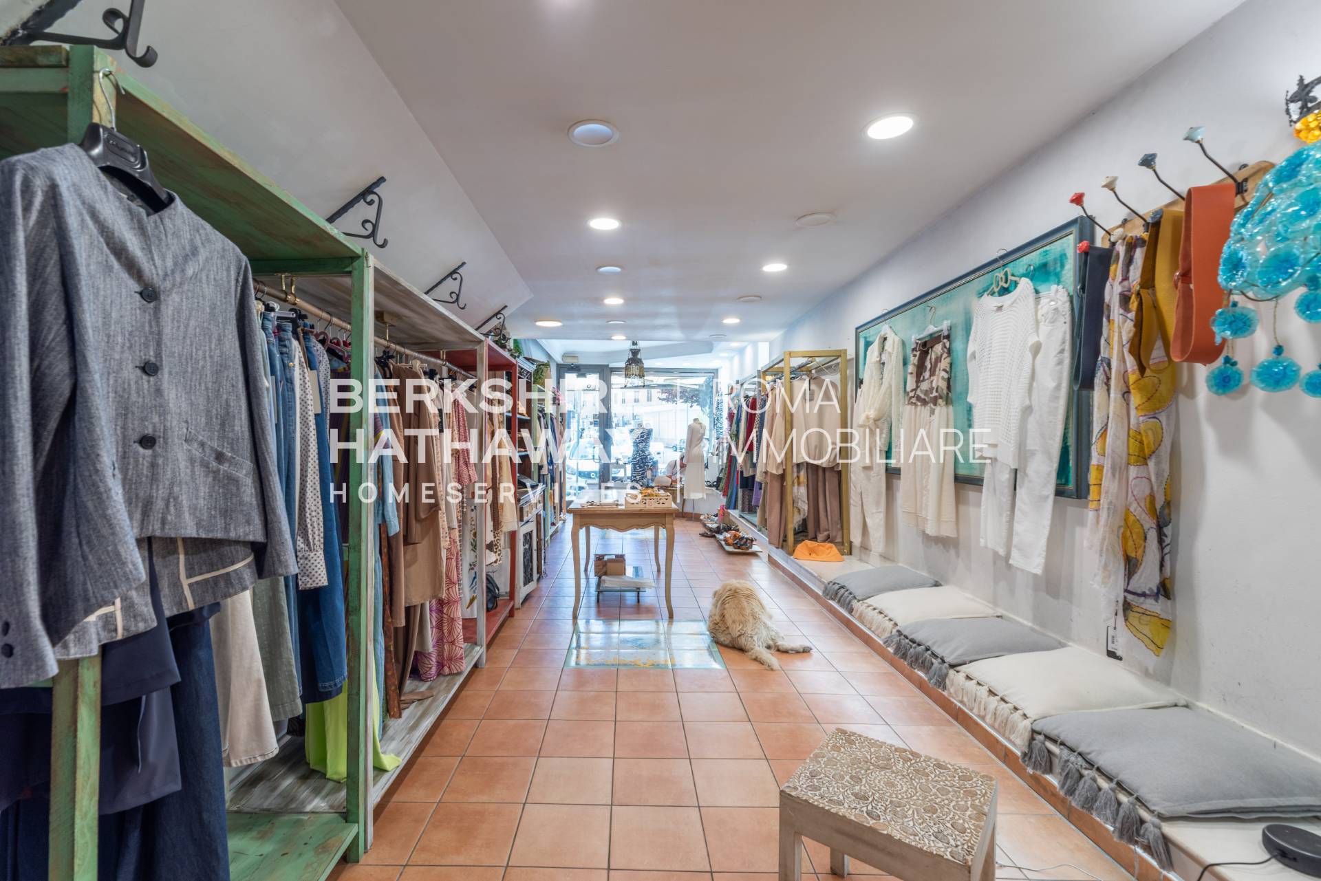 Locale commerciale in vendita a Roma, Parioli